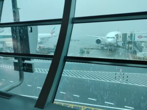 desert storm at dubai airport